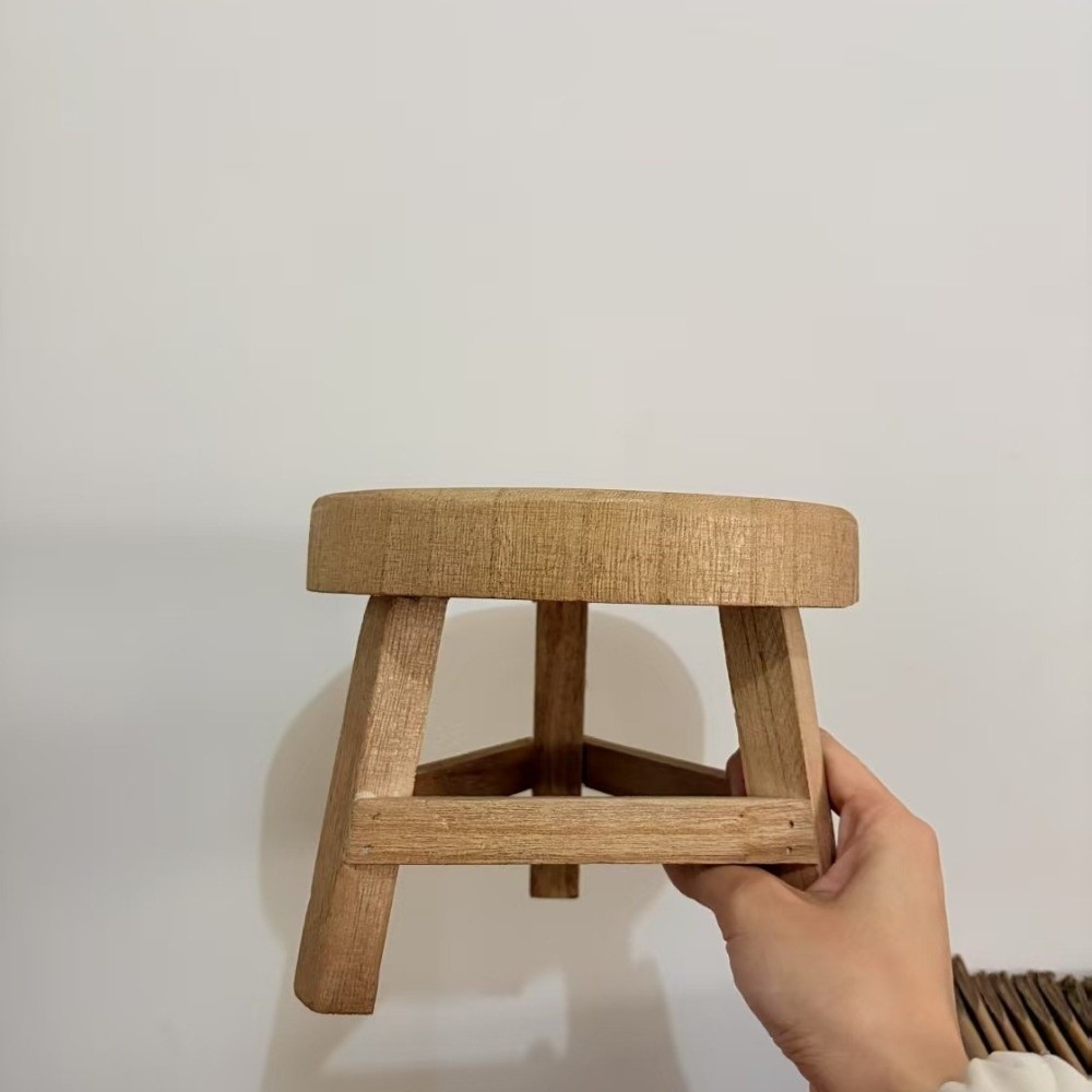 حامل نباتات عصارية خشبي دائري  - مراجعة Bonsai Garden Stand وسعره